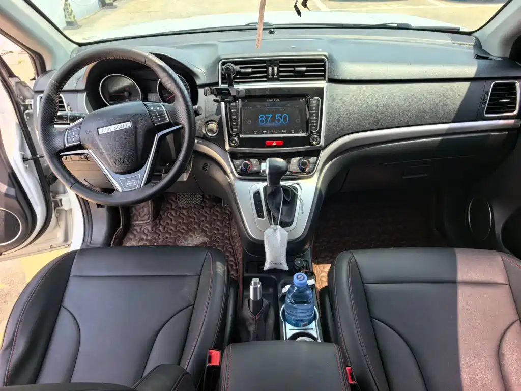Фото 10 - Haval M6