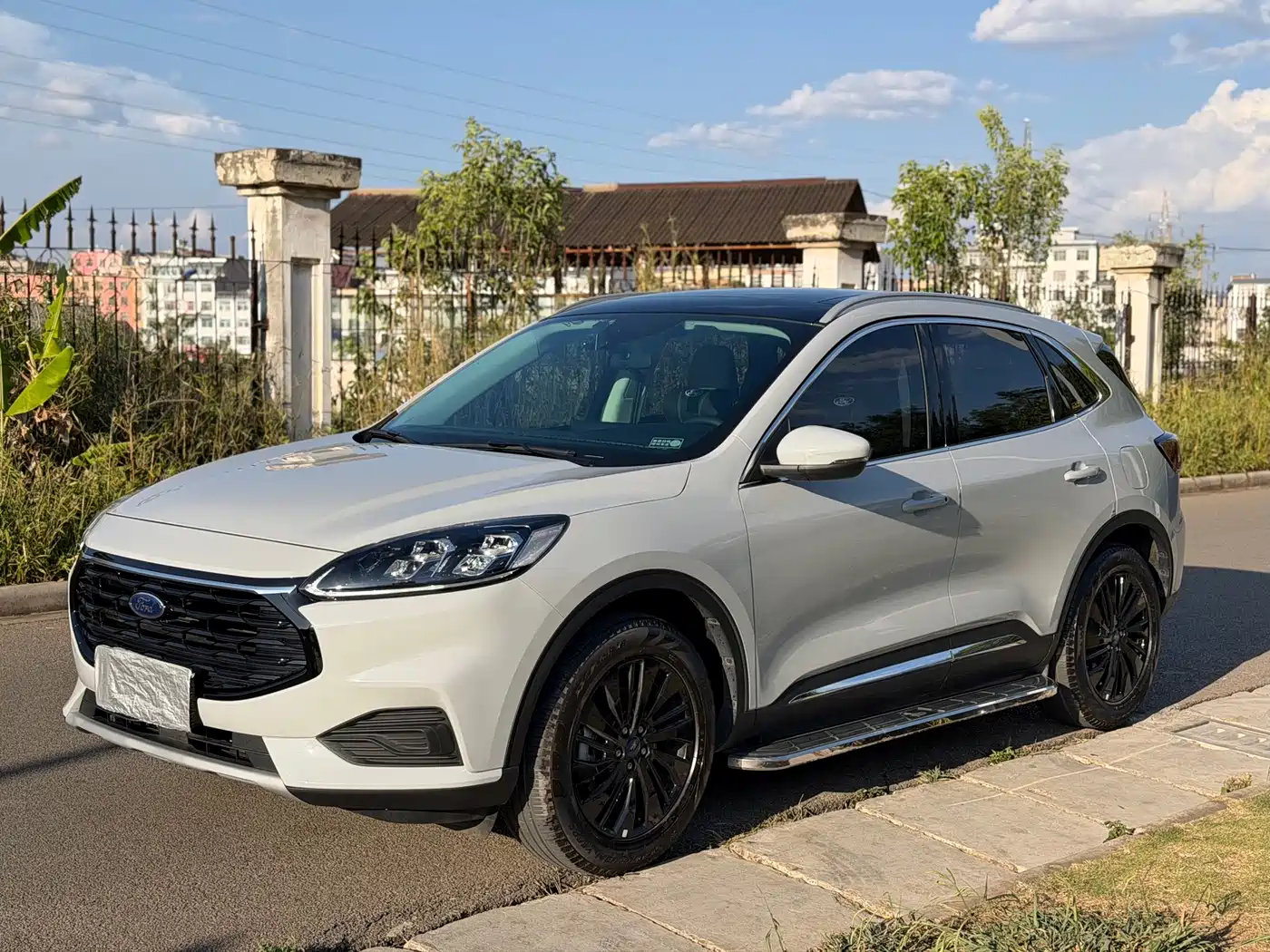 FORD RUIJI