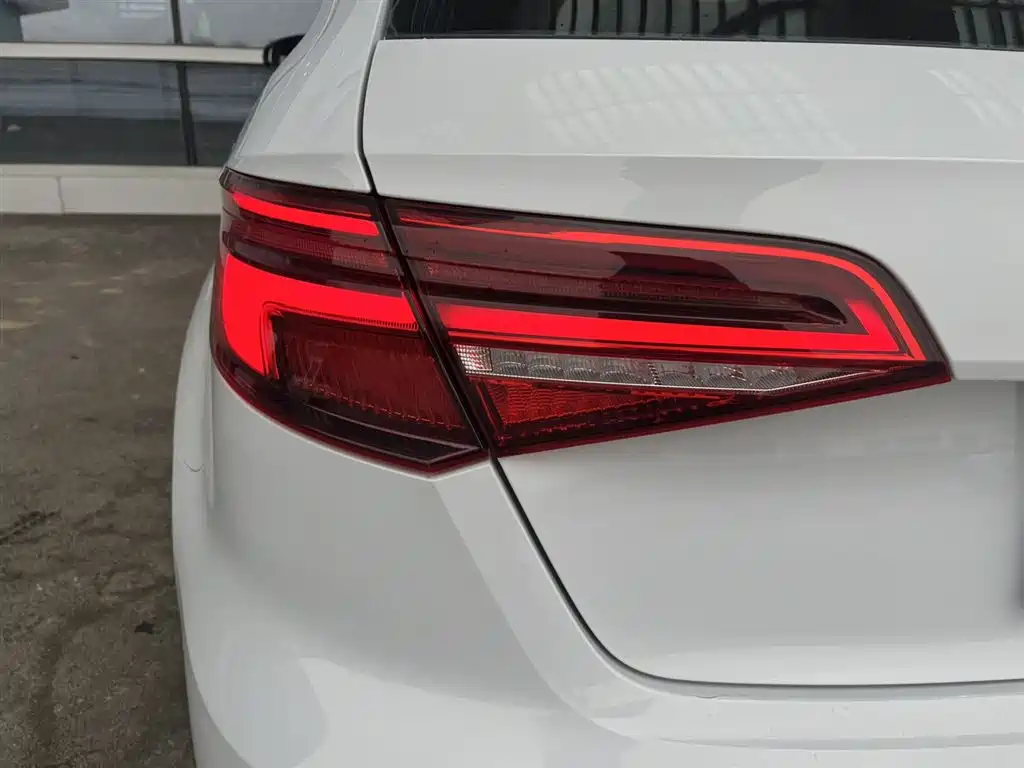 Audi A3 2019 Sportback 35 TFSI Fashion China VI фото 7