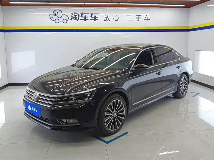 Volkswagen Passat 2017 330TSI DSG Luxury