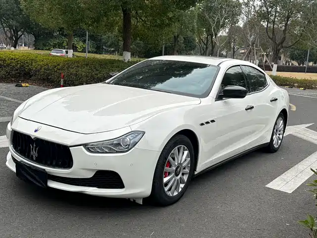 MASERATI GHIBLI