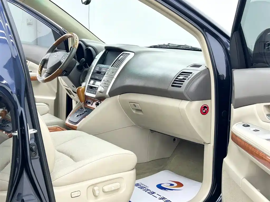 Lexus RX Classic 2006 350 фото 11