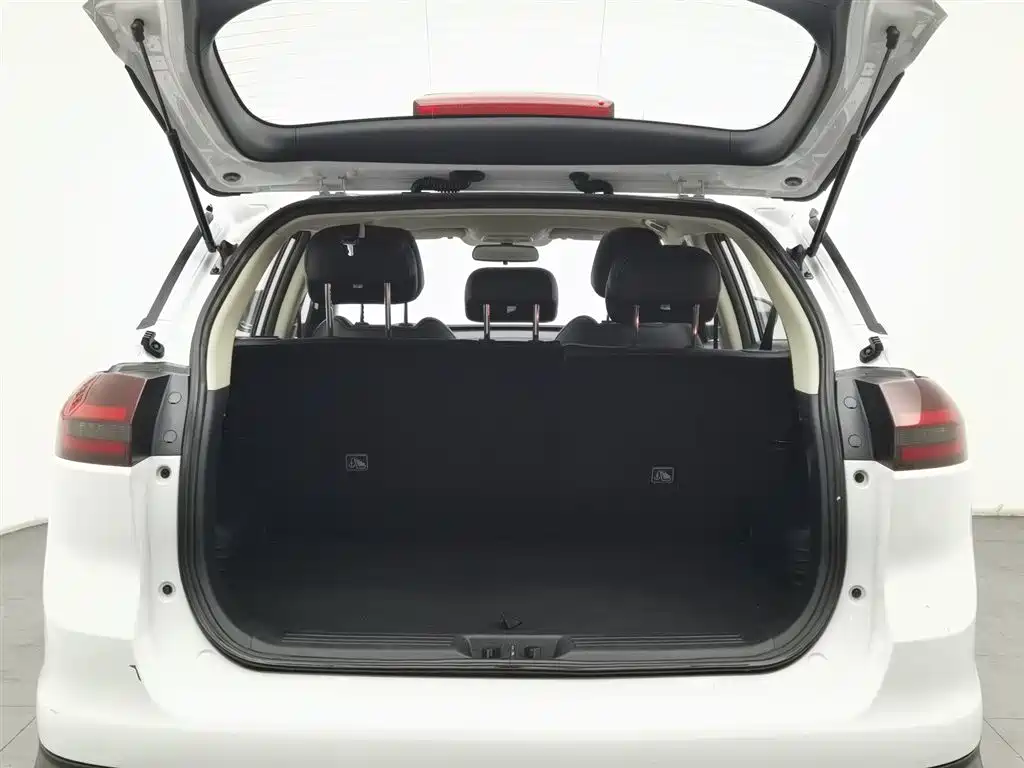 GEELY AUTOMOBILE BOYUE