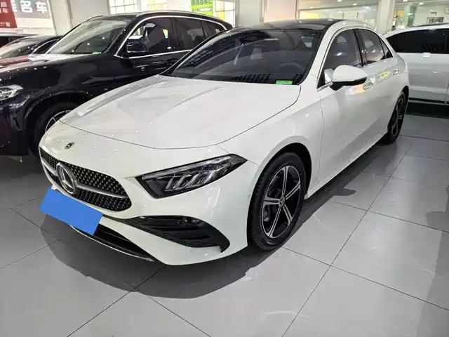 MERCEDES-BENZ A CLASS