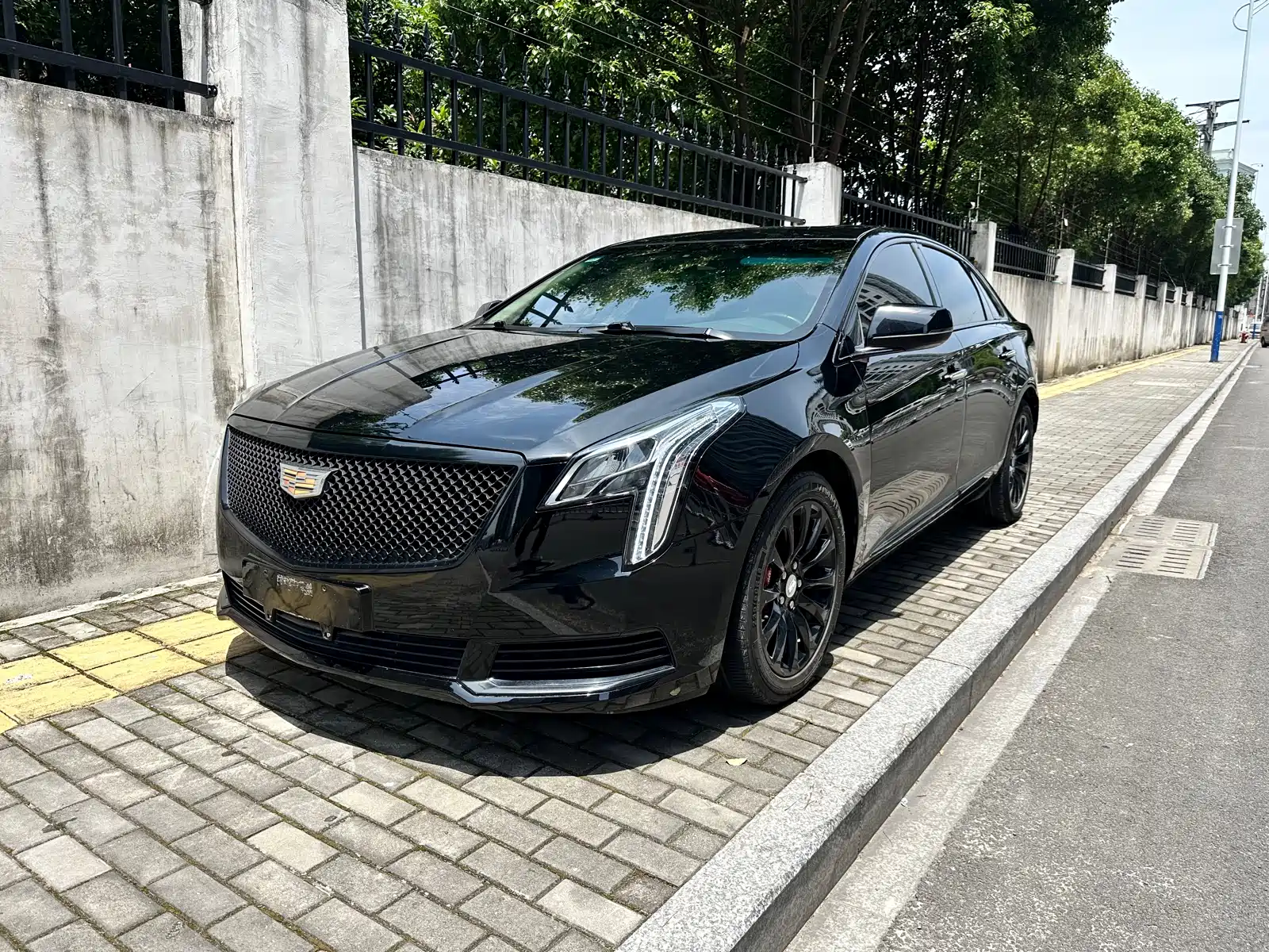 Photo 2 - Cadillac XTS