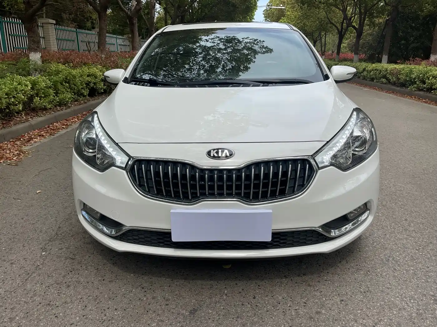Kia K3 2013 1.6L Automatic GLS фото 2