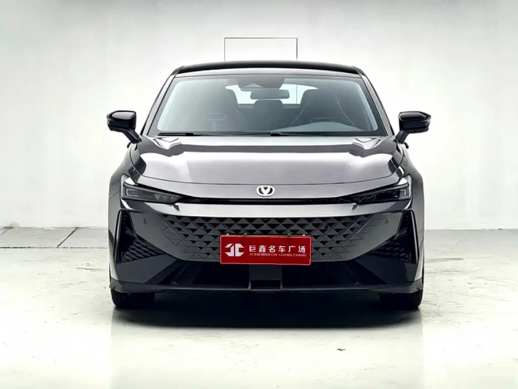 Changan UNI-V 2025 2025 1.5T 500Bar Premium Model