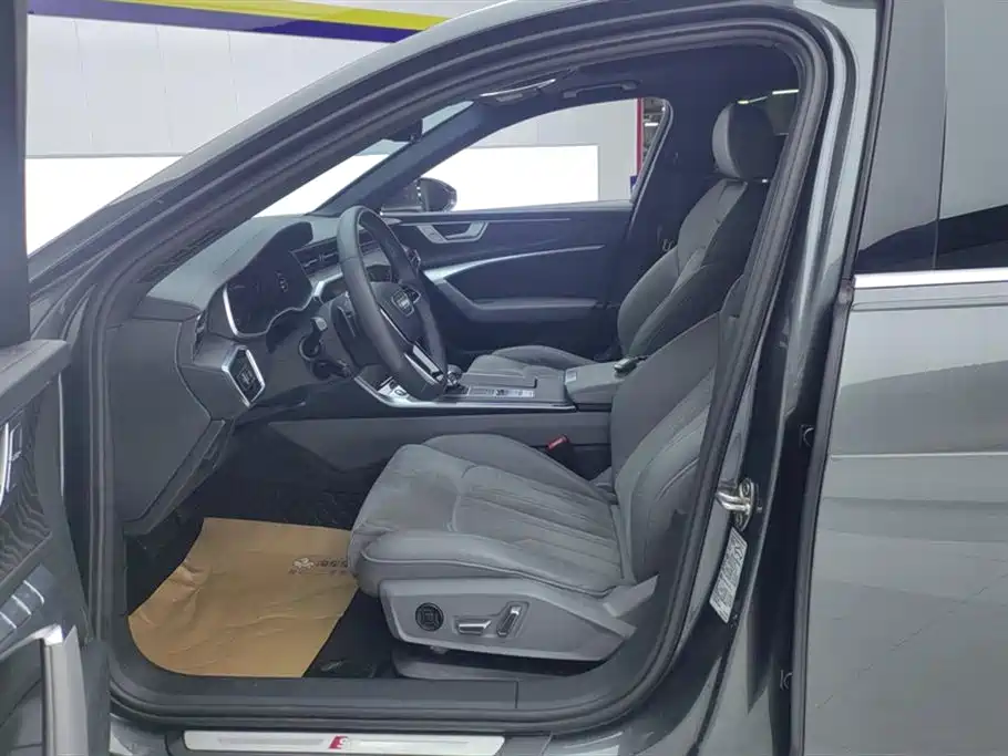 Audi A6L 2023 Facelift 45 TFSI quattro Premium Dynamic фото 9