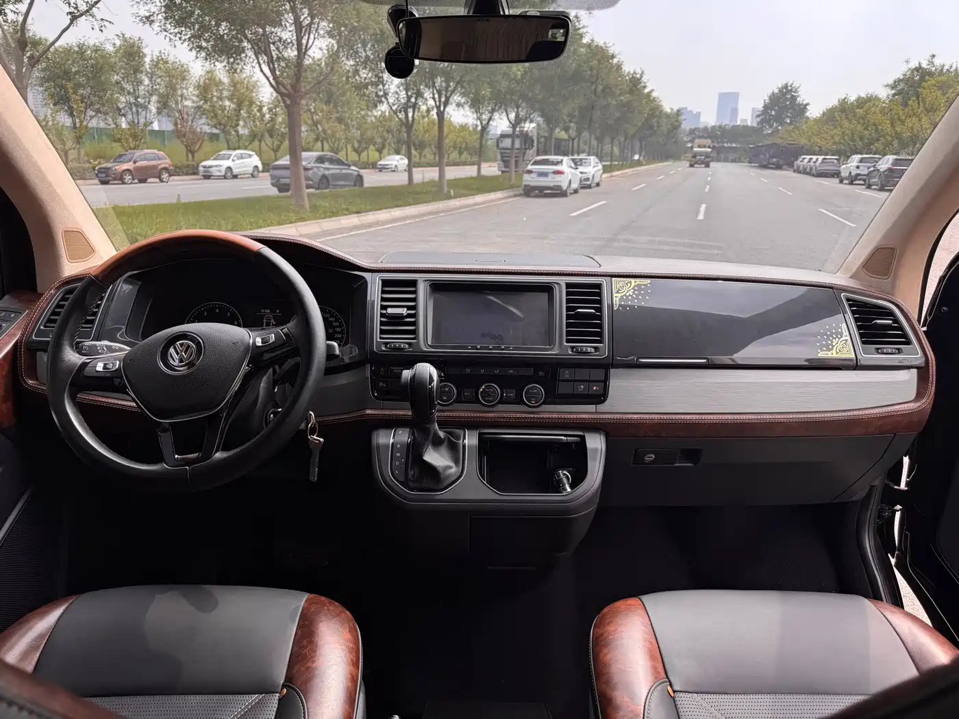 Volkswagen Caravelle 2019 2019 2.0TSI 4WD Luxury 7-seater