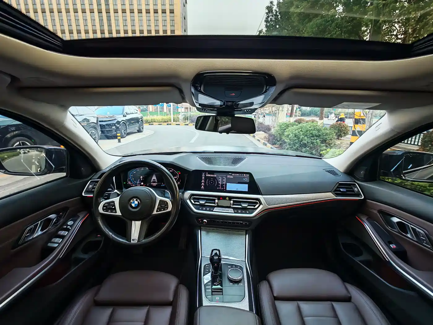 BMW 3 Series 2020 325Li M Sport Black Night Package фото 14