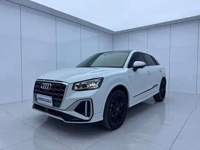 Audi Q2L 35 TFSI, Актив, Спорт