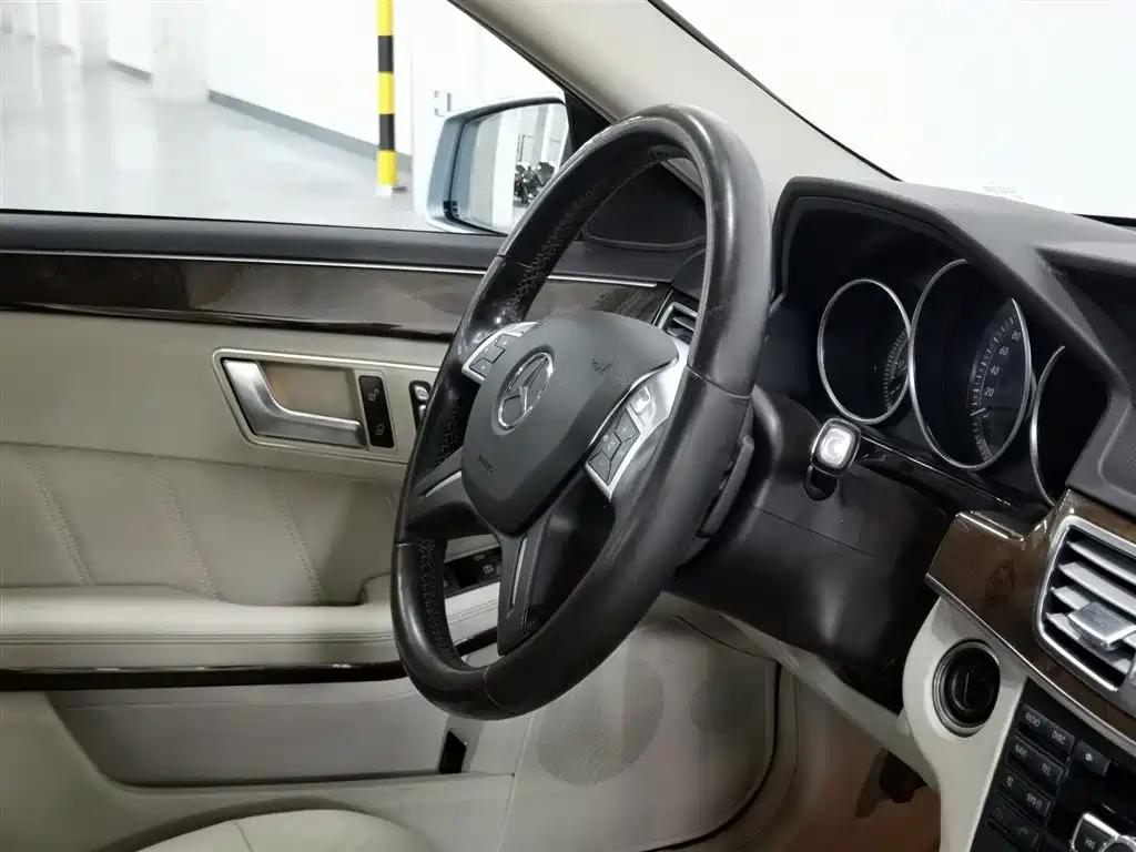 Mercedes-Benz E-Class 2014 E 260 L Luxury Class фото 22