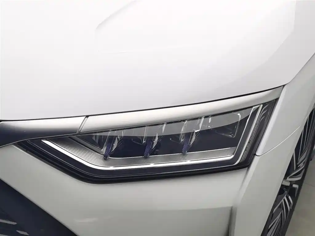 BYD Han 2020 DM AWD Performance Luxury Edition фото 7