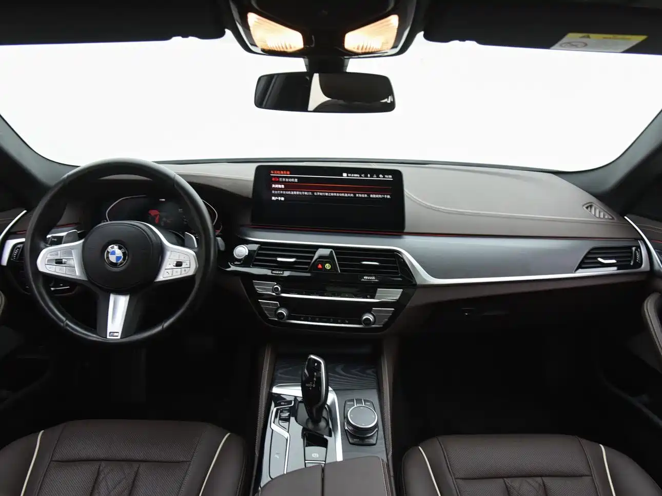 BMW 5 Series 2022 Facelift 530Li Leading M Sport Package фото 13