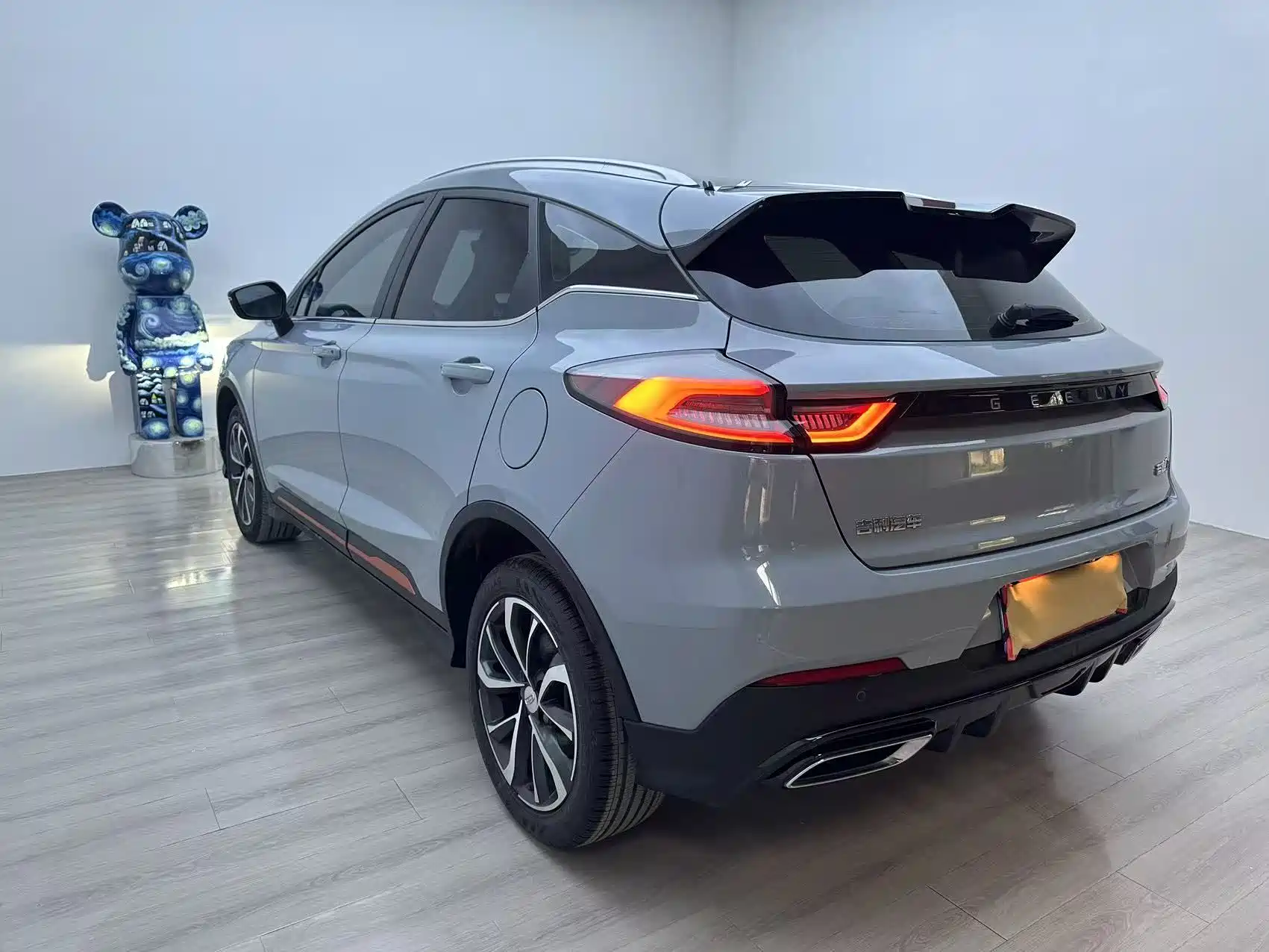 Фото 4 - Geely Emgrand S