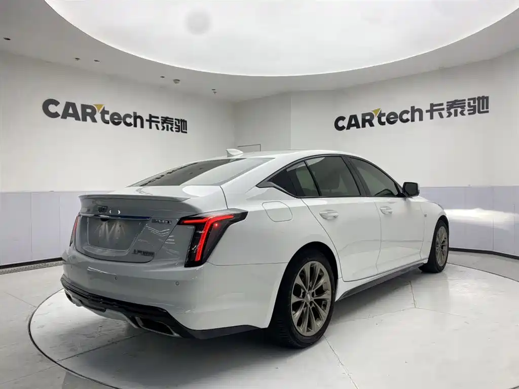 CADILLAC CT5