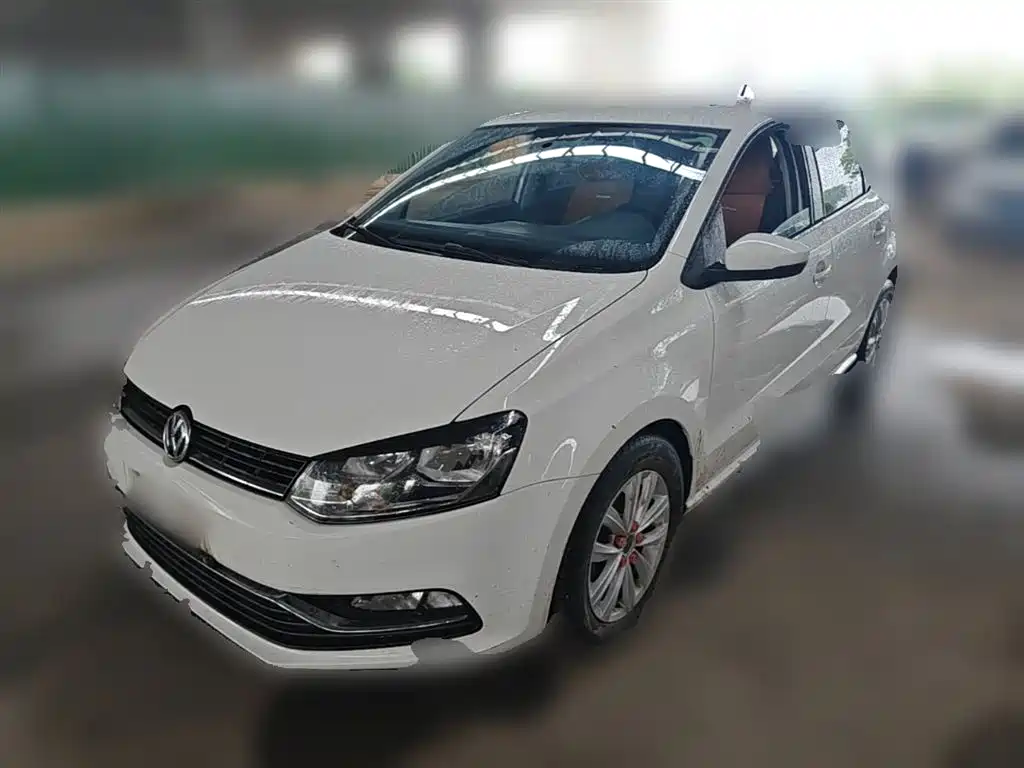 Volkswagen Polo 2016 1.6L Automatic Comfort фото 2