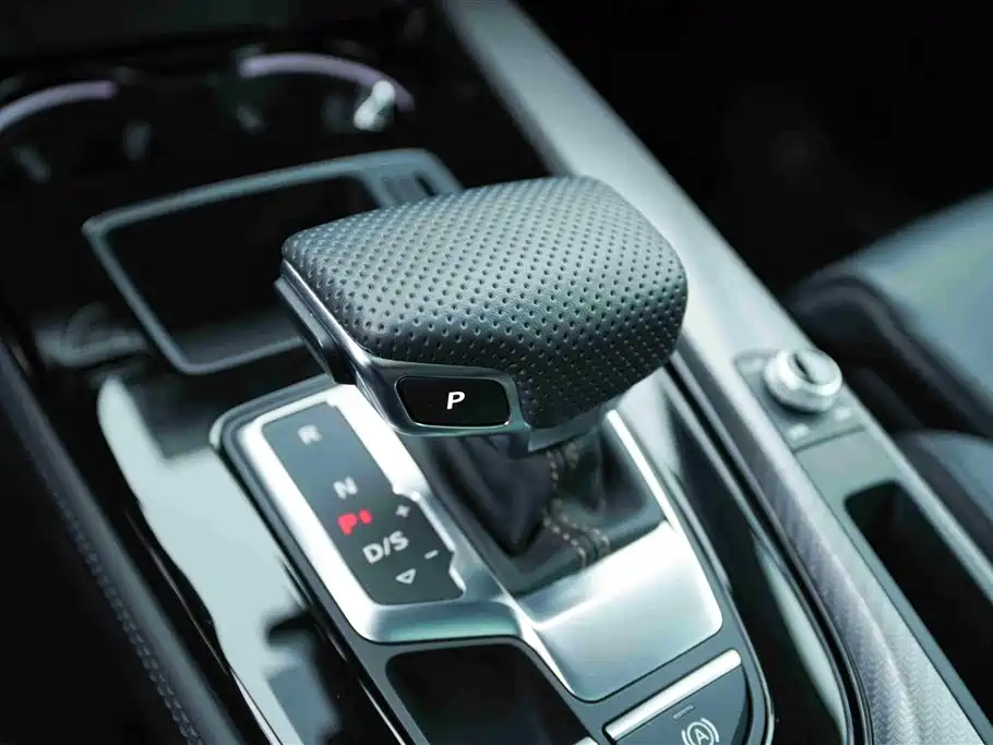 Audi A4L 2024 40 TFSI quattro RS Kit Speed Edition фото 9