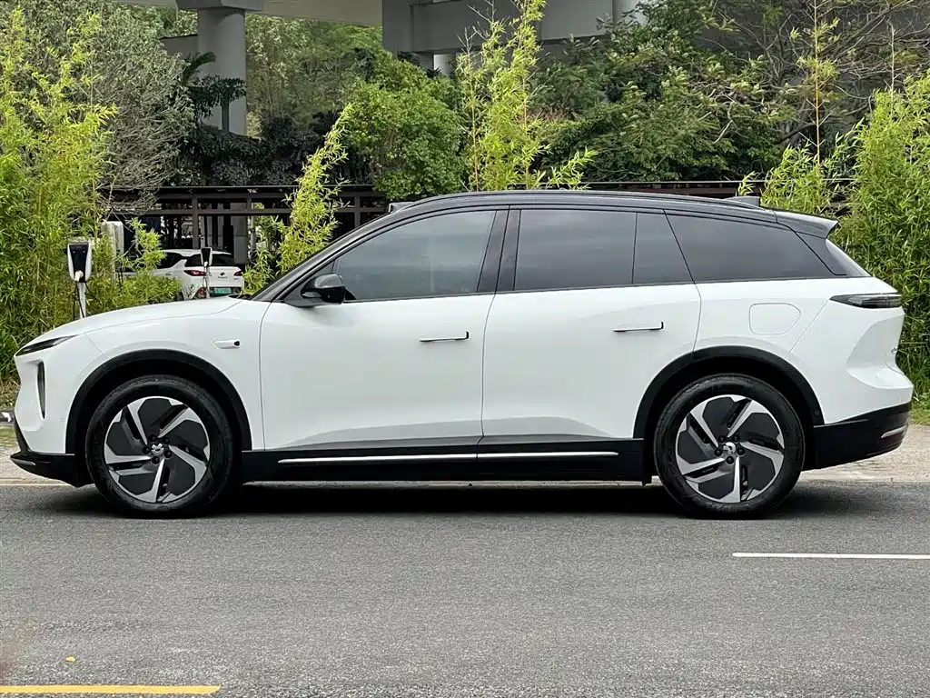 NIO NIO ES6