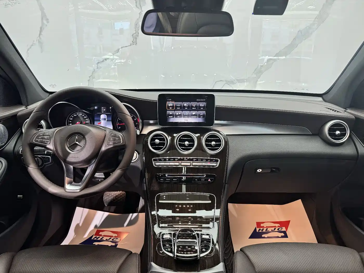 Mercedes-Benz GLC 2019 GLC 260 4MATIC Luxury фото 13