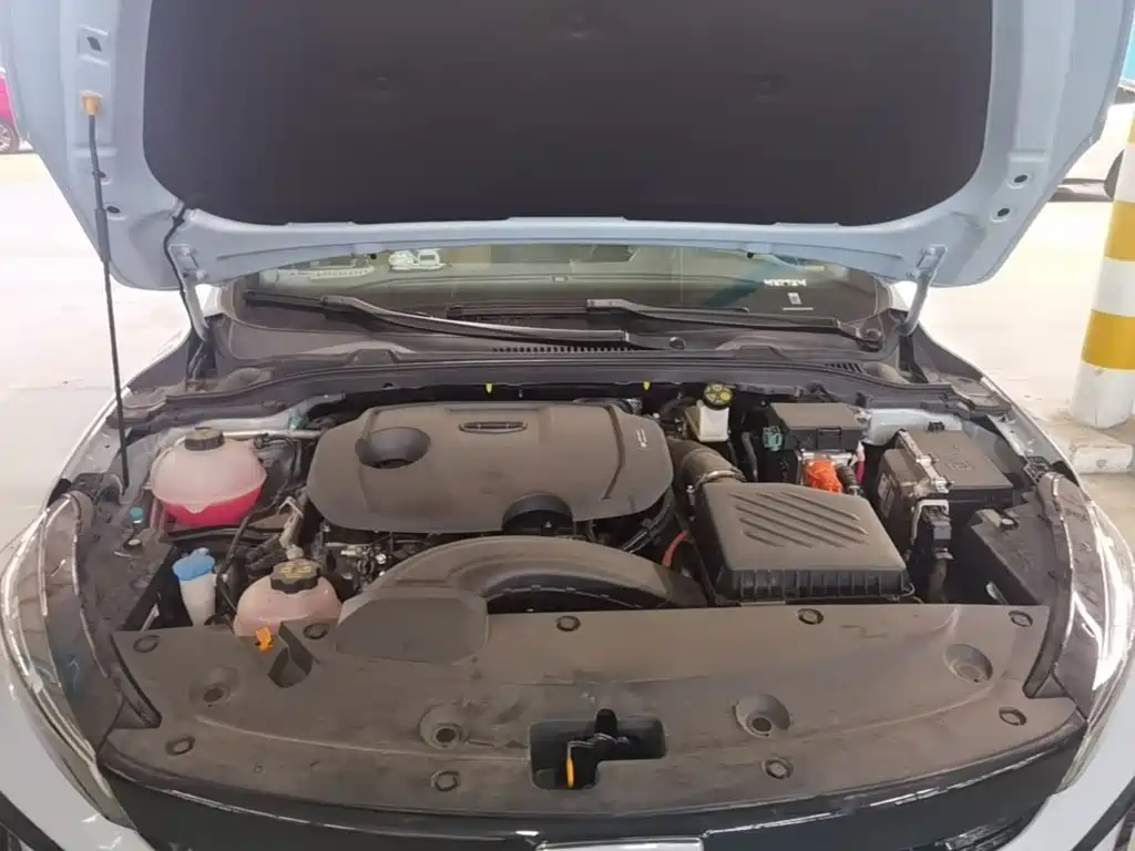 Geely Emgrand L HiP 2025 2024 Model Soaring Dragon Edition 1.5TD-DHT Pro 100KM Excellence Type