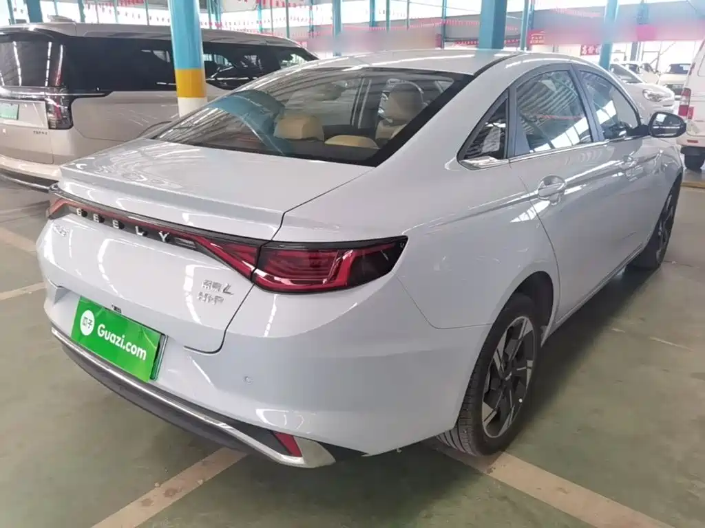 Geely Emgrand L HiP 2025 2024 Model Soaring Dragon Edition 1.5TD-DHT Pro 100KM Excellence Type