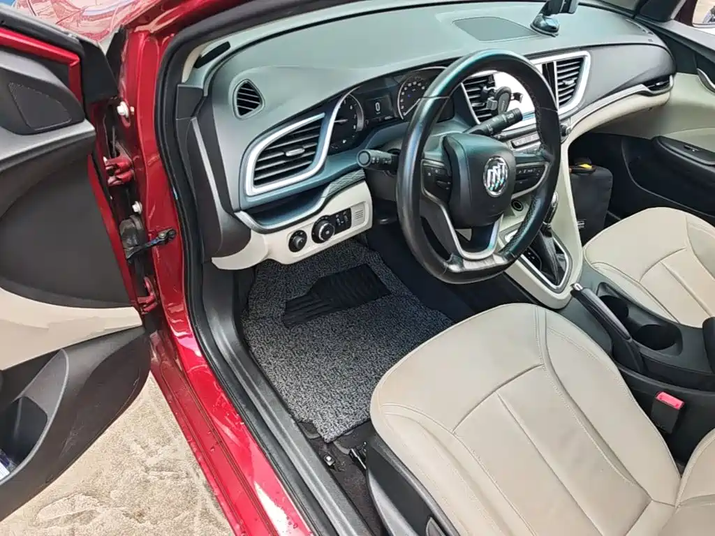 Фото 16 - Buick Excelle