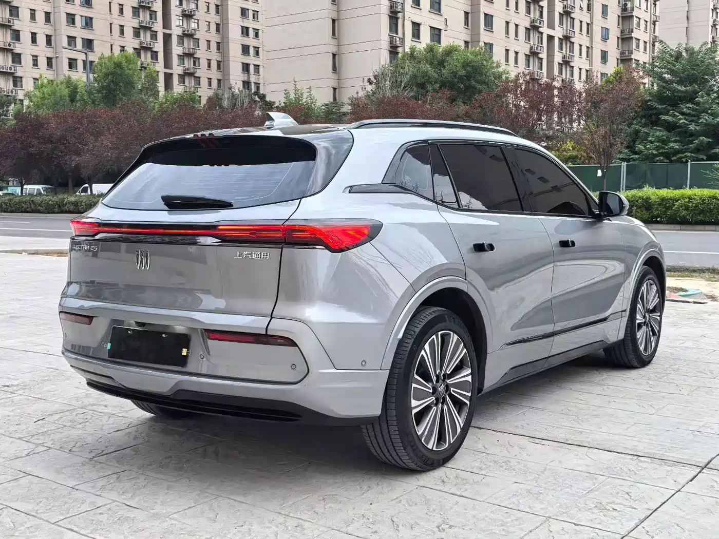 Buick E5 2024 2023 Premium Standard Range Edition