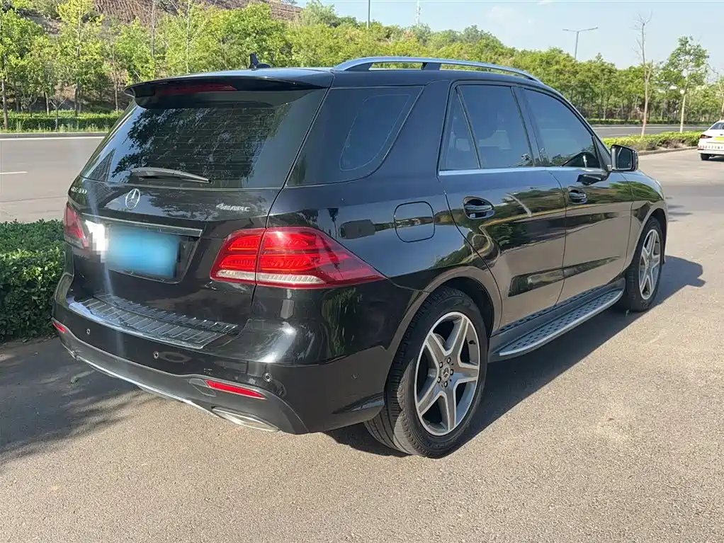 Mercedes-Benz GLE 2017 GLE 400 4MATIC фото 6