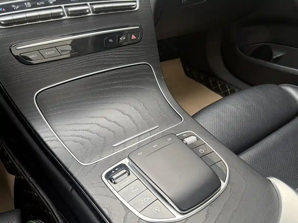 Mercedes-Benz C-Class 2019 Facelift C 260 L Sport фото 14