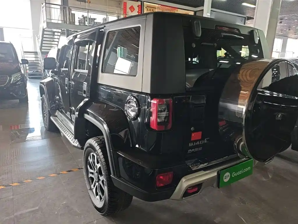BAIC ORV Beijing Offroad BJ40 2023 2.0T Auto 4WD Urban Hunter Knight Edition фото 5