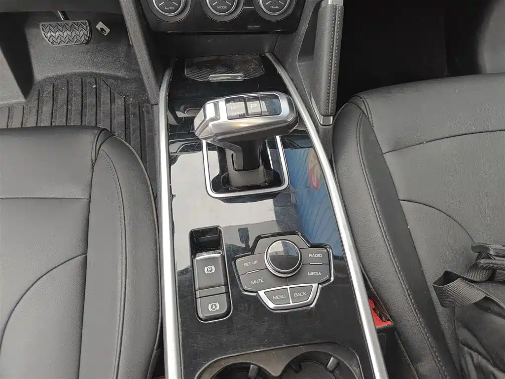Haval H6 2018 Blue Label Sport 1.5T Automatic 2WD Elite фото 14