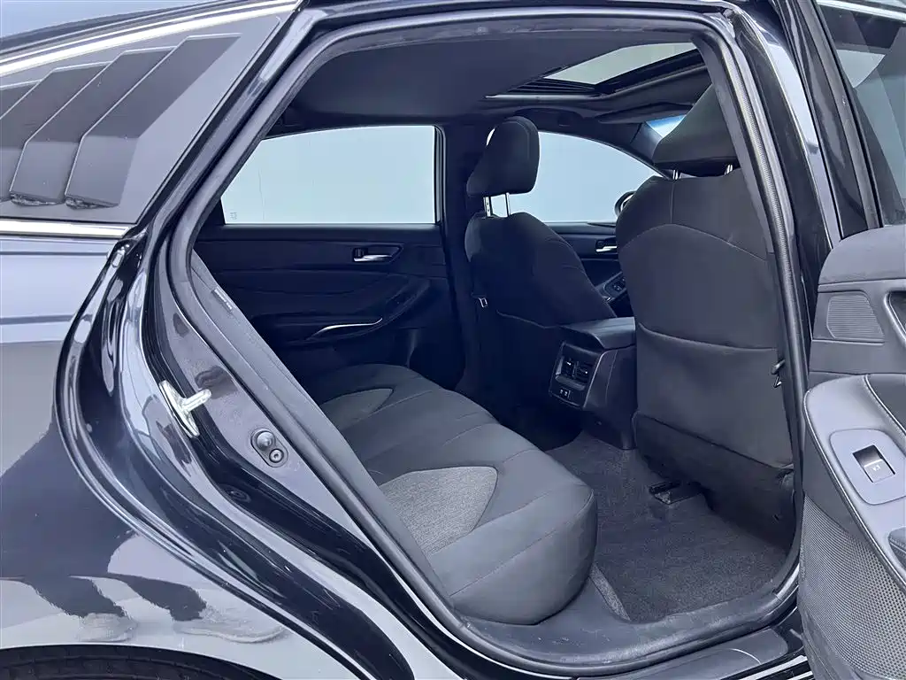 Toyota Avalon 2019 2.0L Progressive Edition (China VI) фото 20