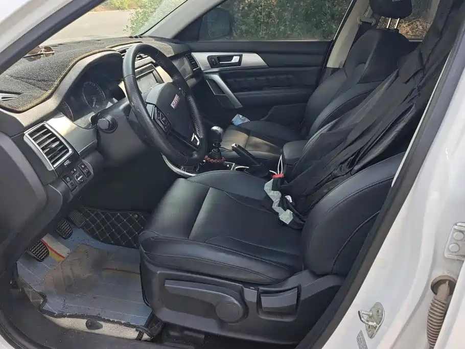 Haval H2 2015 2014 1.5T Manual 2WD Elite Edition