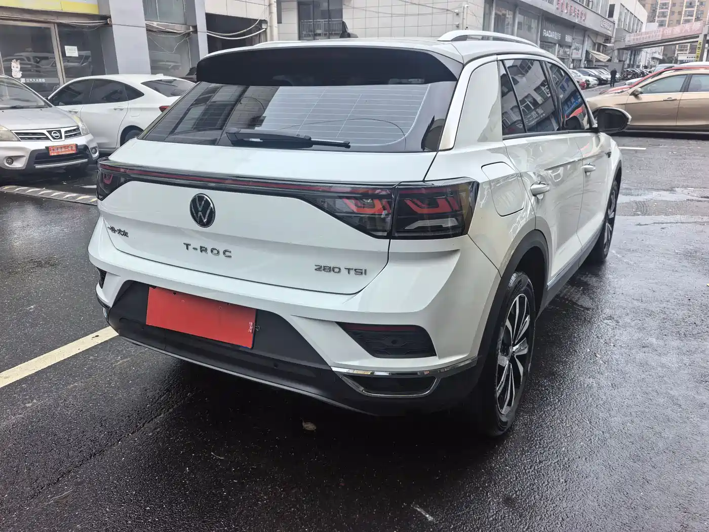 Volkswagen T-ROC 2024 280TSI DSG 2WD Time Edition фото 4