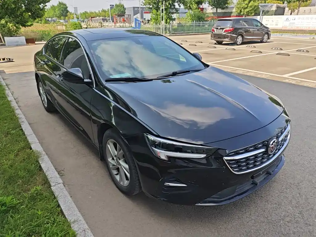 BUICK REGAL