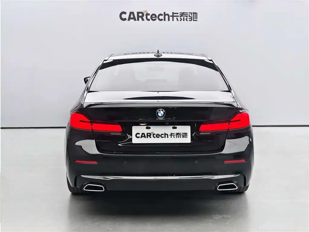 BMW 5 Series 2021 525Li Luxury Package фото 4