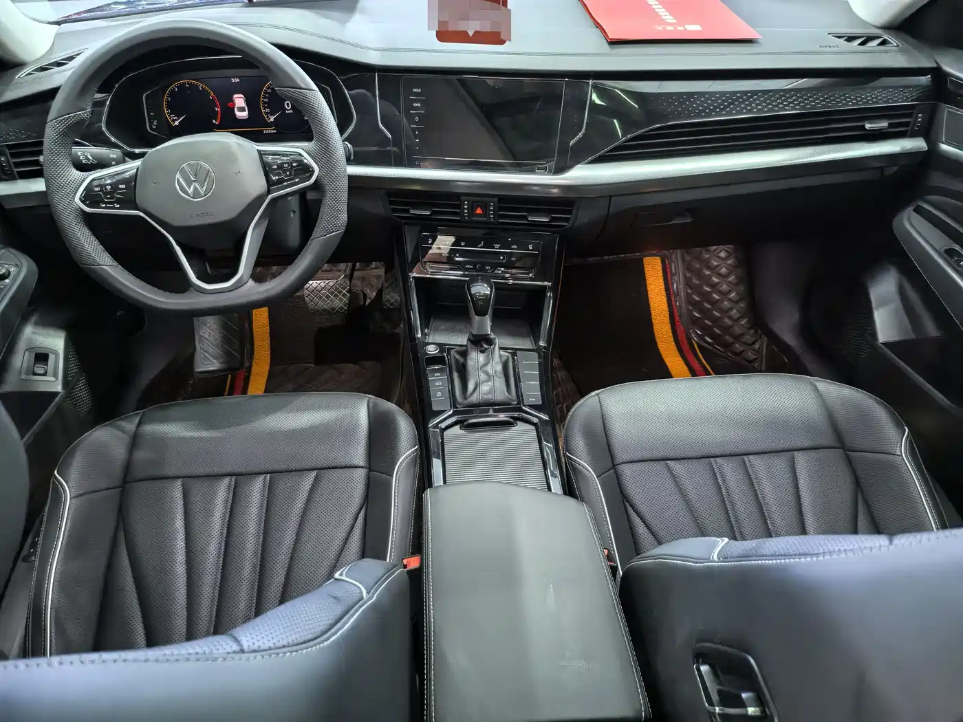 Volkswagen Passat 2023 330TSI Starlight Elite Edition фото 8