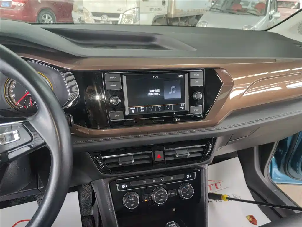 Volkswagen Tharu 2019 280TSI 2WD Comfort Edition China VI фото 13
