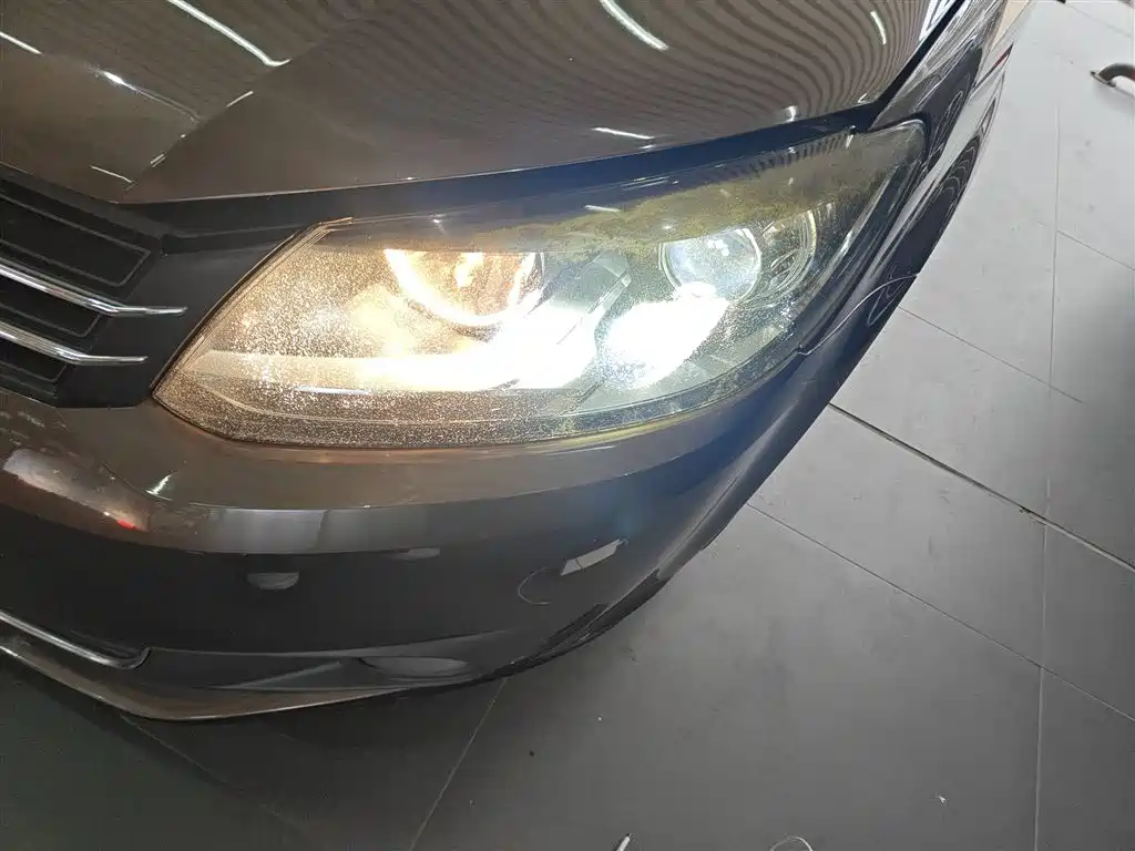 Volkswagen Touran 2013 1.4T DSG Comfort 5-seater фото 24