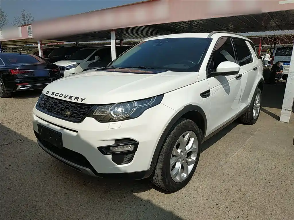 Land Rover Discovery Sport 2018 240PS HSE Edition фото 2