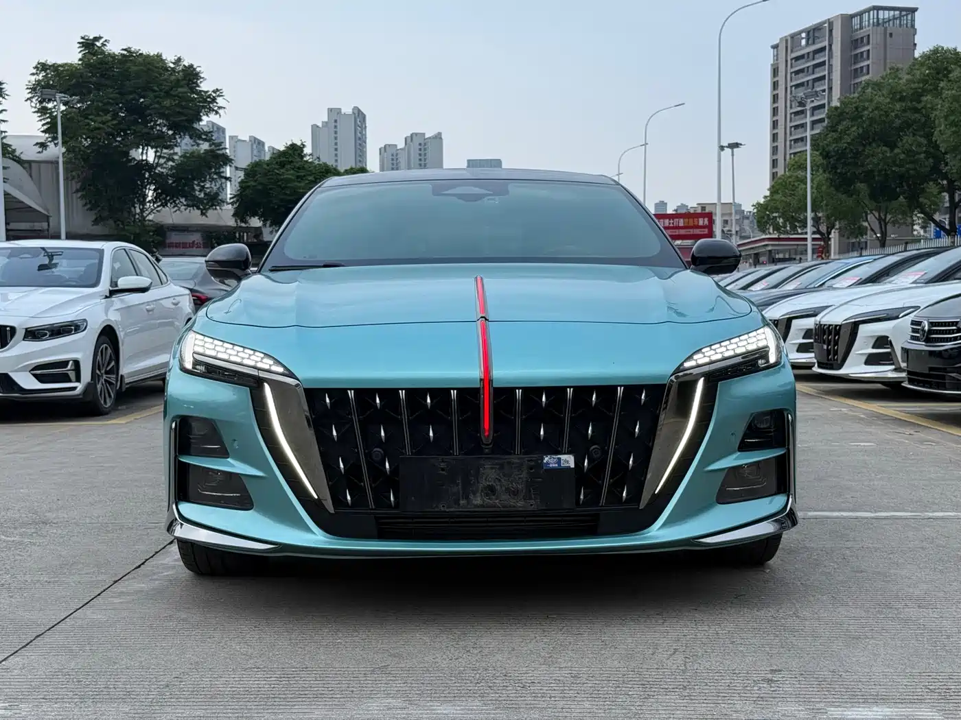 Hongqi H6 2023 2.0T Premium Edition фото 2