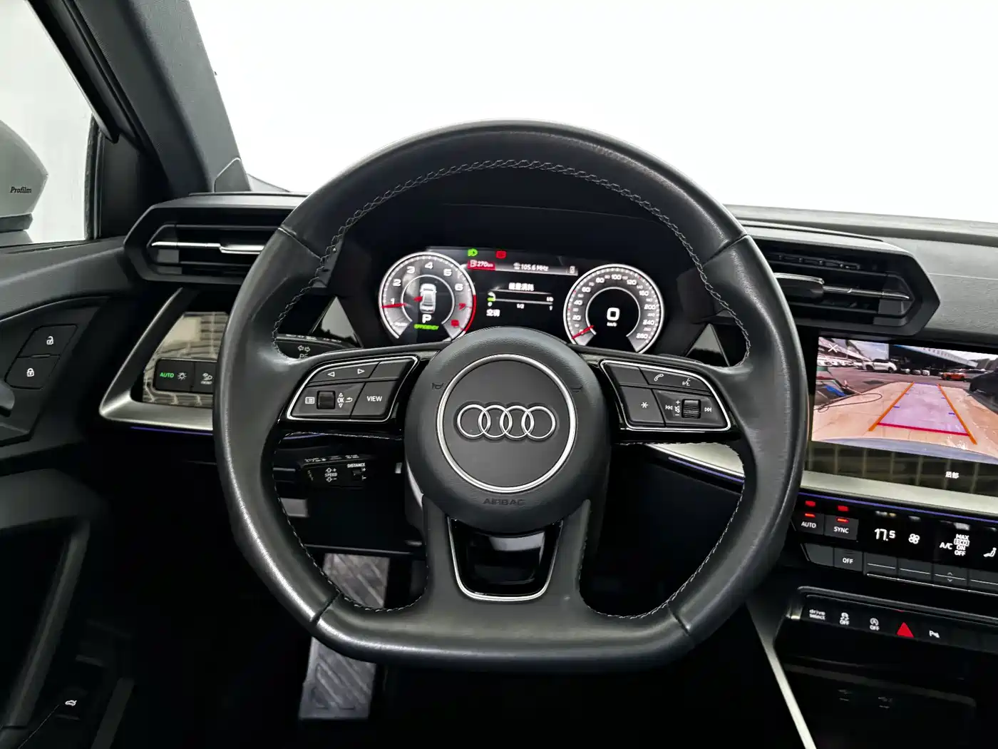 Фото 17 - Audi A3