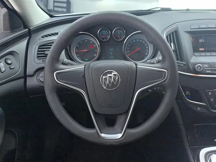 Buick Regal 2015 1.6T Leading Tech Edition фото 15