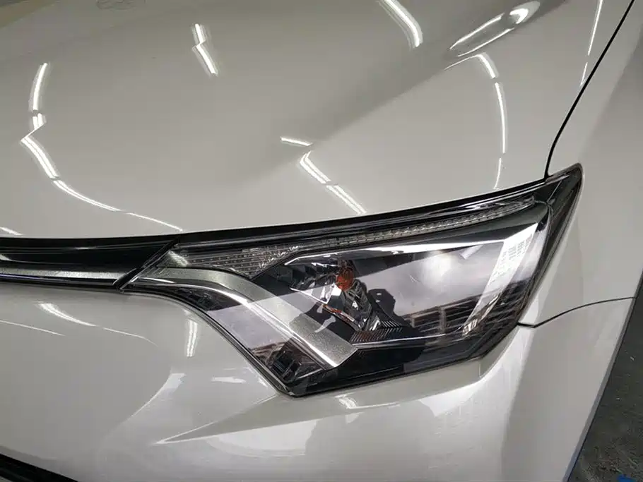 Toyota RAV4 Rongfang 2016 2.0L CVT 2WD Trend (China V) фото 5