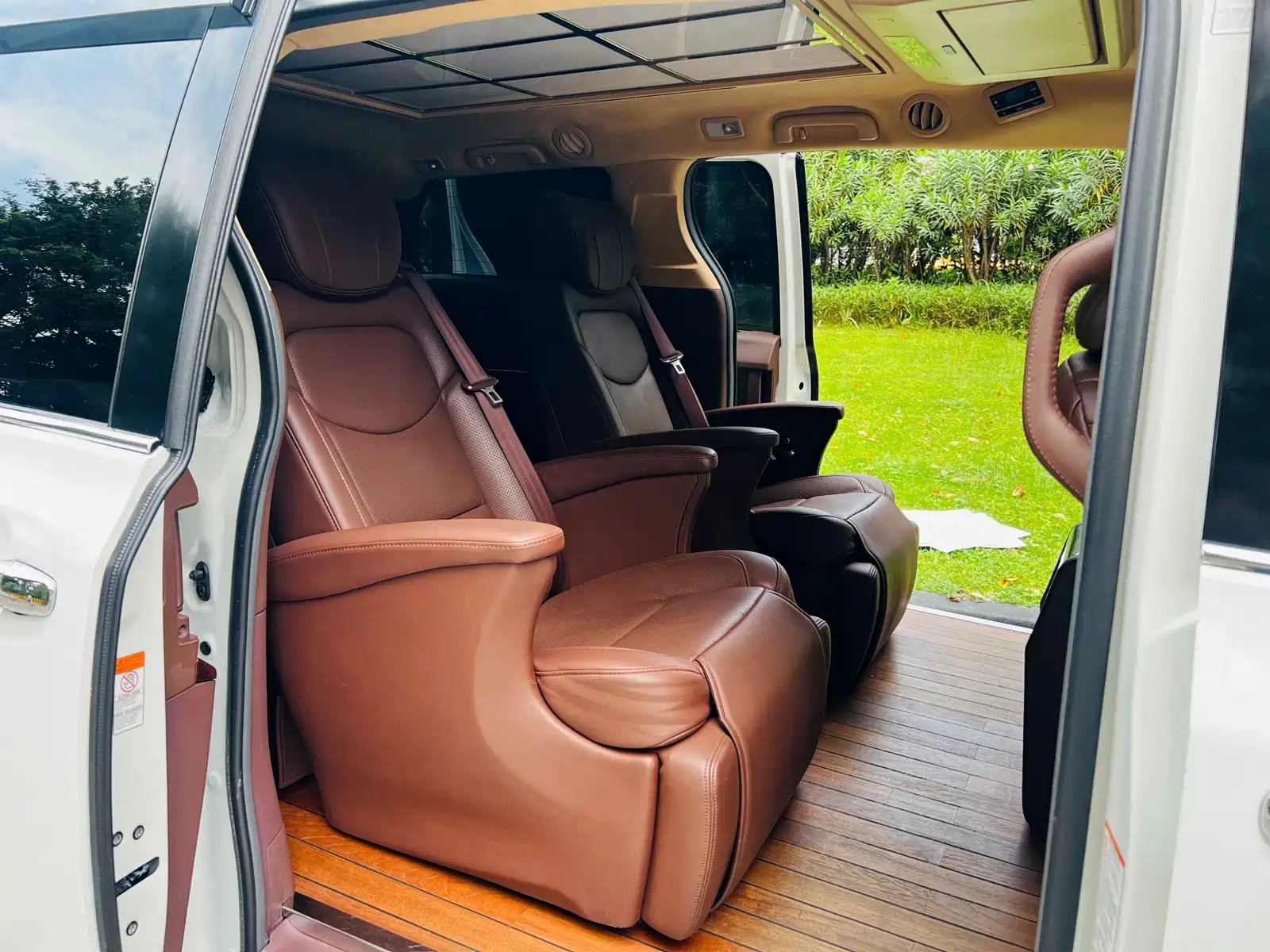 صورة 11 - Toyota Sienna