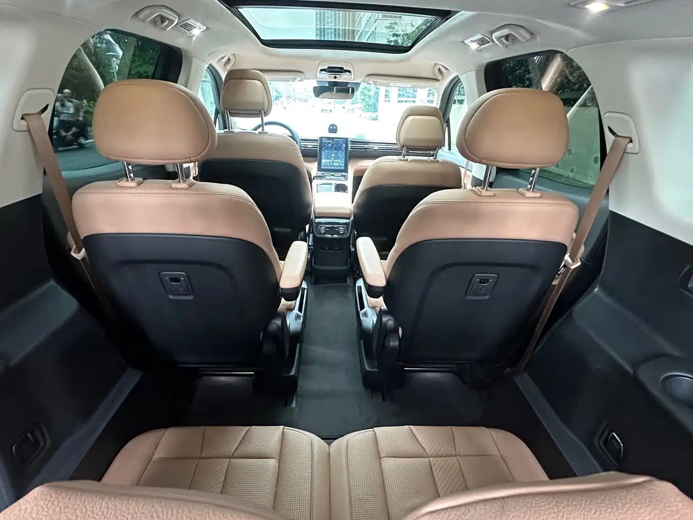 NIO ES8 2019 2018 355KM Standard 6-Seater