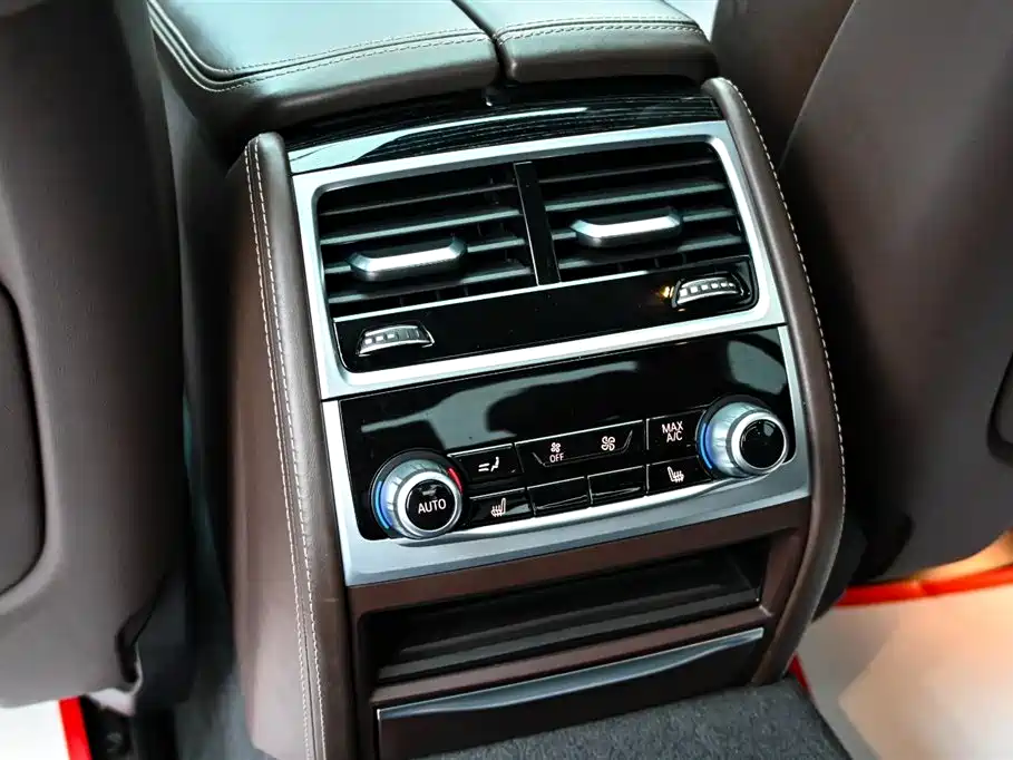 BMW 7 Series 2019 Facelift 730Li M Sport Package фото 39