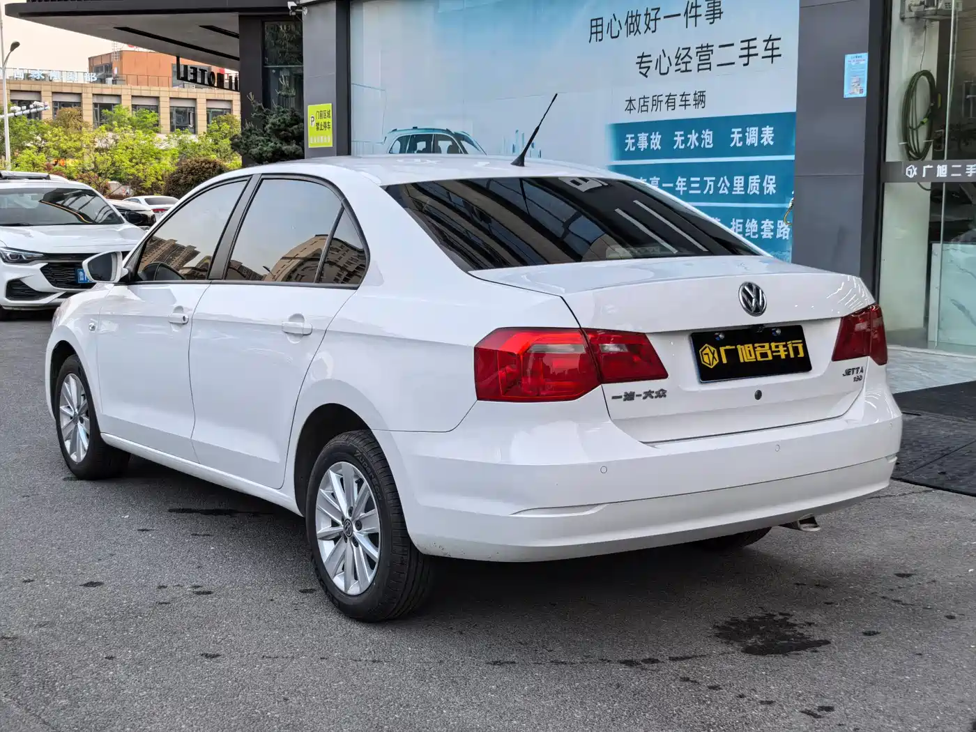 Volkswagen Jetta 2015 Value Edition 1.6L Manual Comfort фото 7