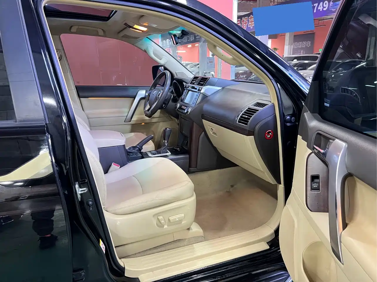 Toyota Prado 2014 4.0L Automatic TX-L NAVI фото 14